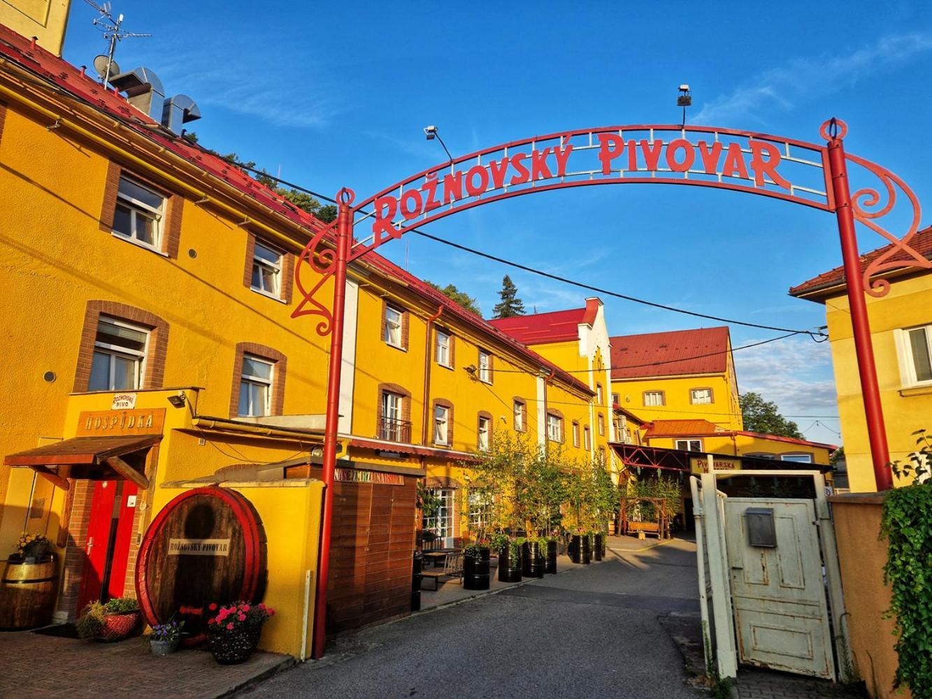In Spirit, Hotel V Roznovskem Pivovaru - Pivni Lazne, Wellness & Cokoladovna Roznov pod Radhostem Bagian luar foto