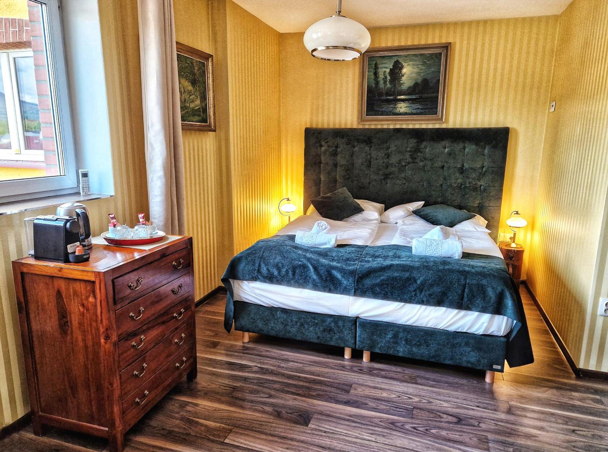 In Spirit, Hotel V Roznovskem Pivovaru - Pivni Lazne, Wellness & Cokoladovna Roznov pod Radhostem Bagian luar foto