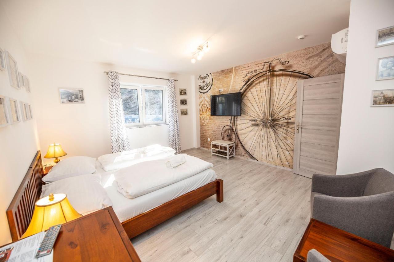 In Spirit, Hotel V Roznovskem Pivovaru - Pivni Lazne, Wellness & Cokoladovna Roznov pod Radhostem Bagian luar foto